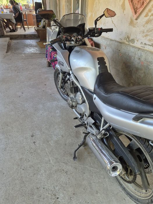 Vând Yamaha xj600 diversion