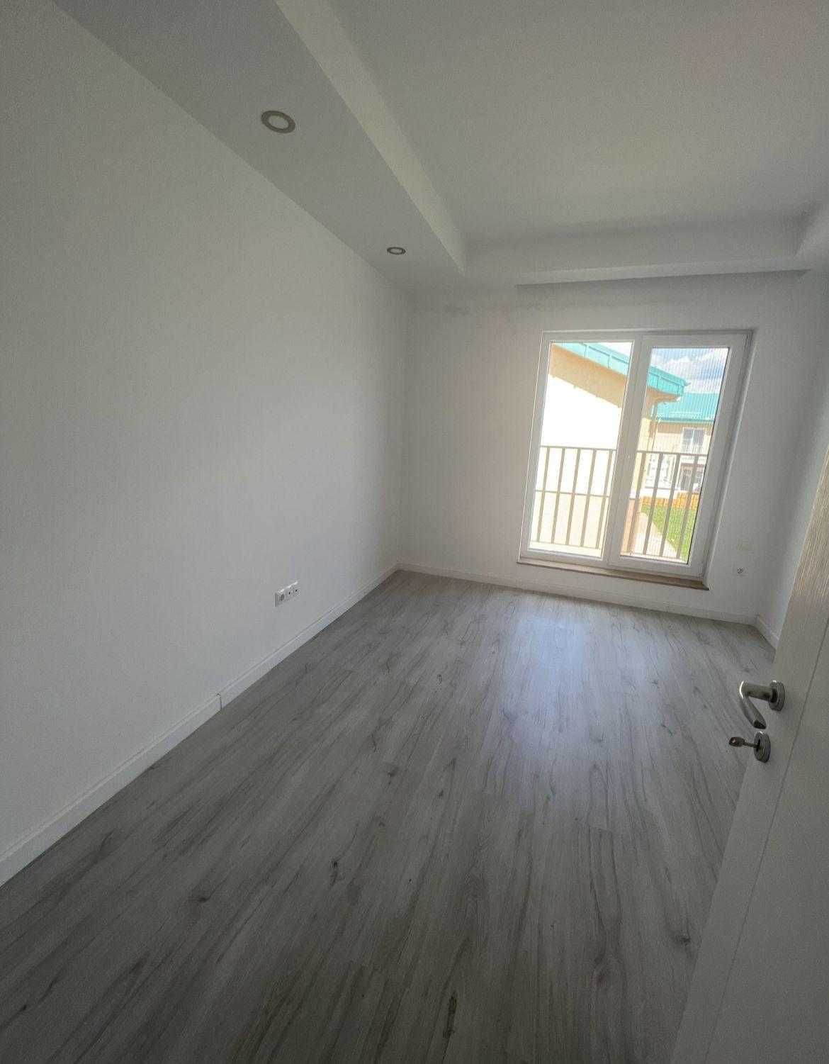 Inchiriez Vila cu mansarda Cosmopolis