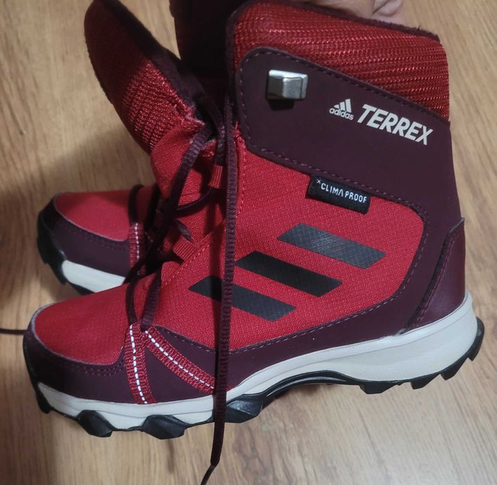 Ghete pt zapada Adidas,pt copii