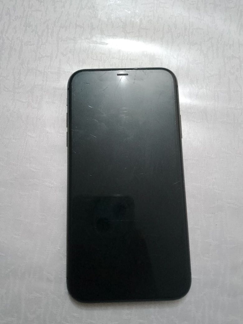 Iphone 11 продам