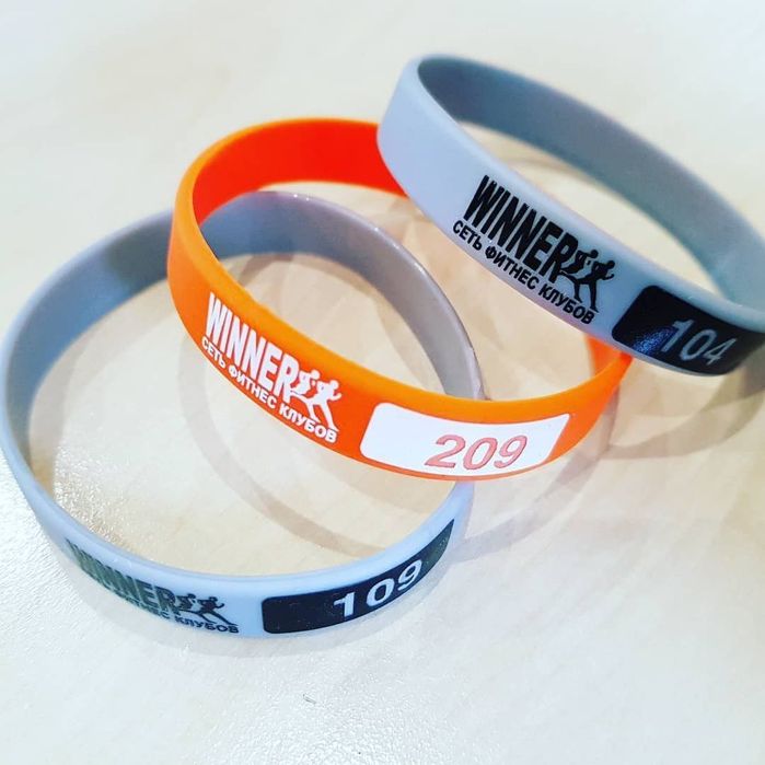 Резинали браслетлар лого брендиз билан