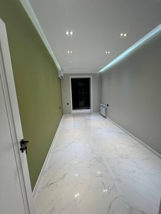 Готовый офис. Первая линия вдоль дороги. Чиланзар-8 ор-р: кафе Райхон