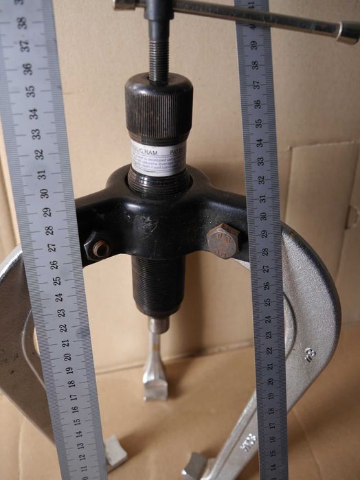 Extractor rulmenti Presa hidraulica extras rulmenti