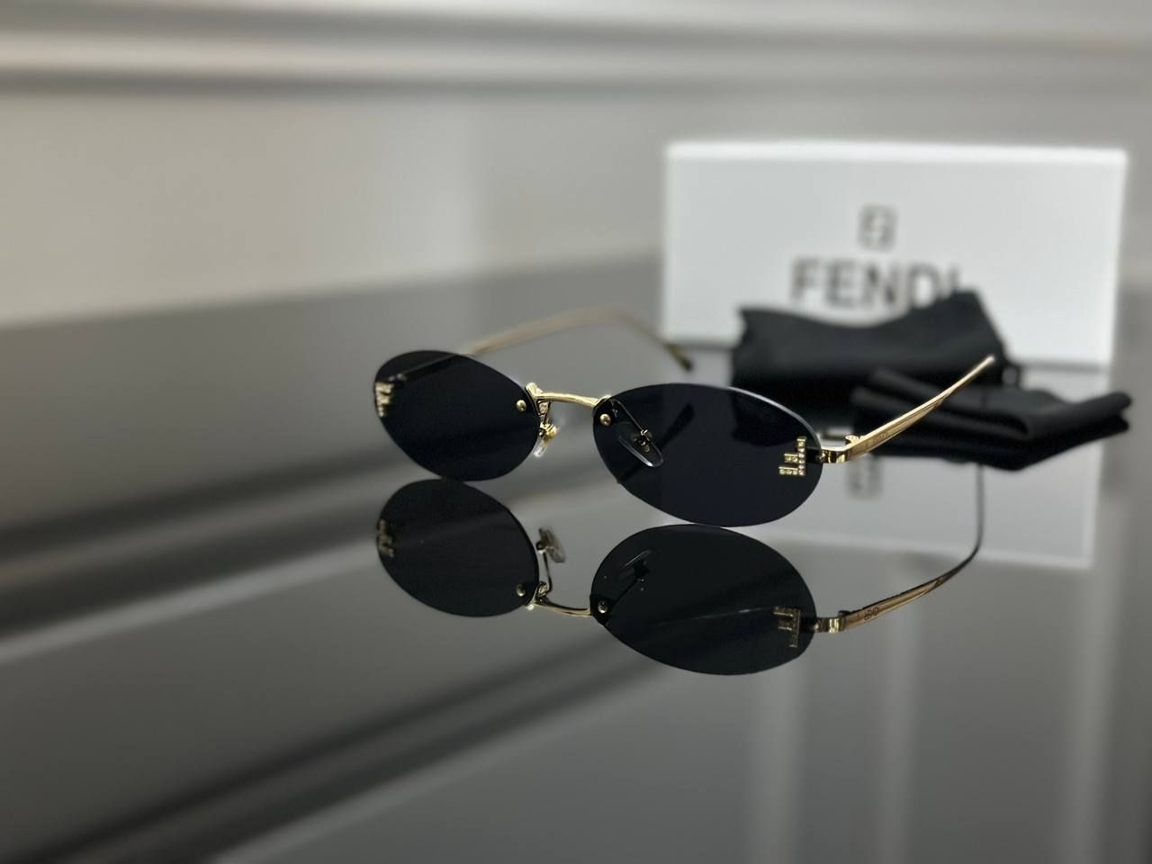 Слънчеви очила – Miu Miu, Prada, Fendi