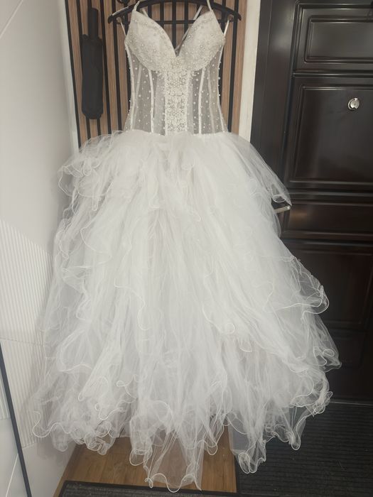 Продам свадебное платье