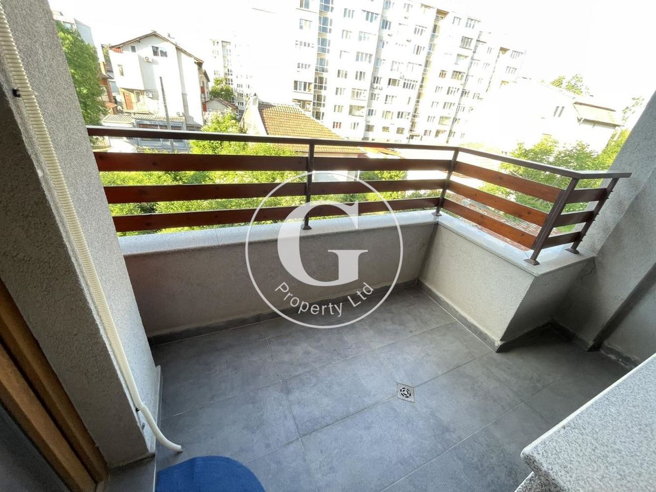 Дава се под наем Офис в София, Хаджи Димитър - 65 кв.м за 426 € - Снимка #4