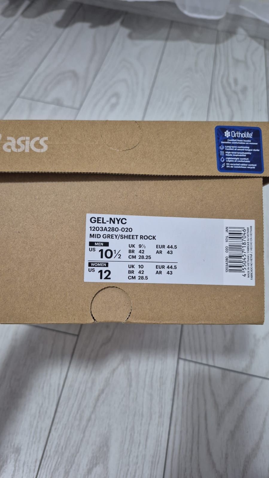 Adidasi Asics gel-nyc