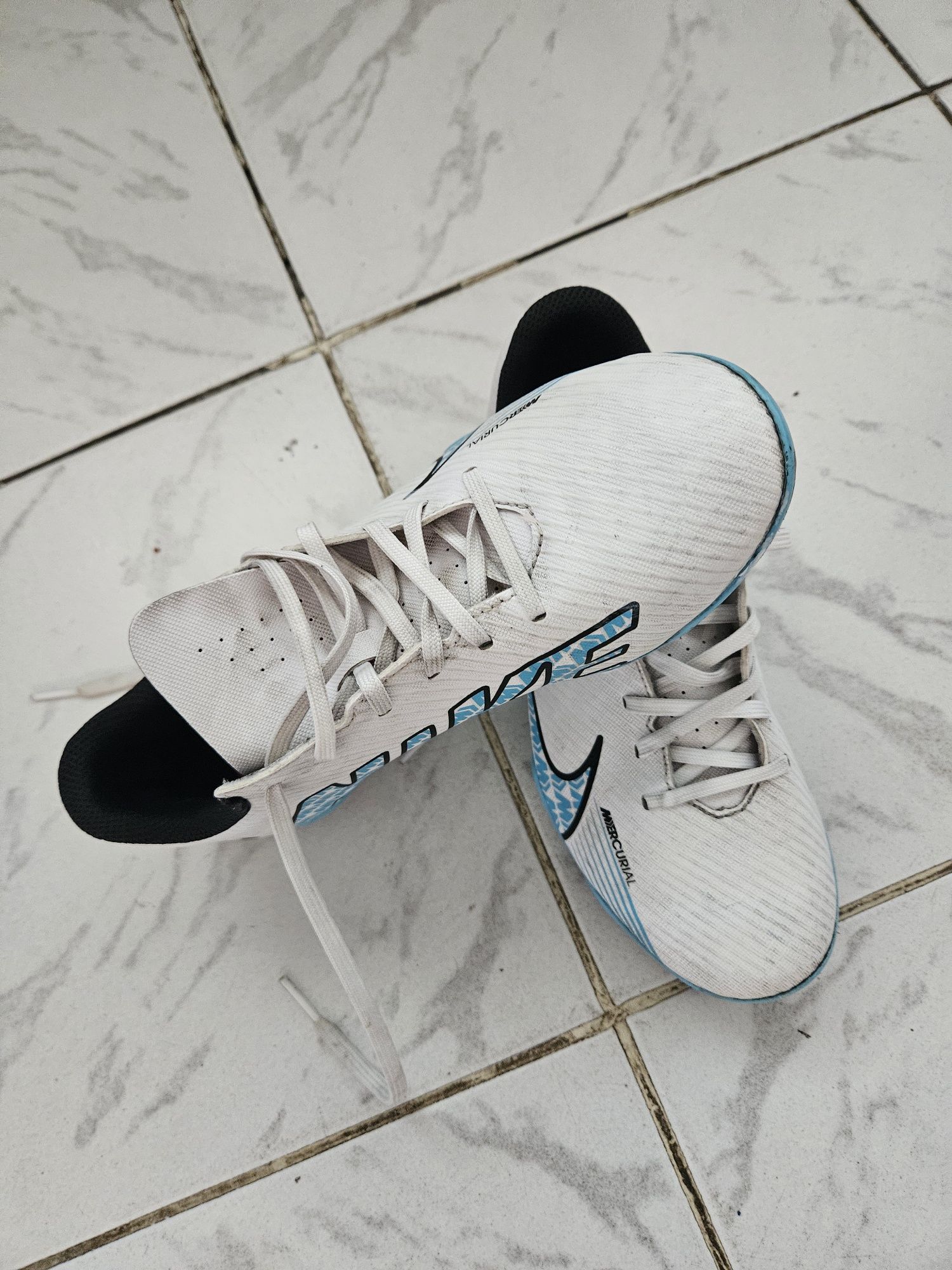 Nike Детски бутонки No 36. Изключително запазени!