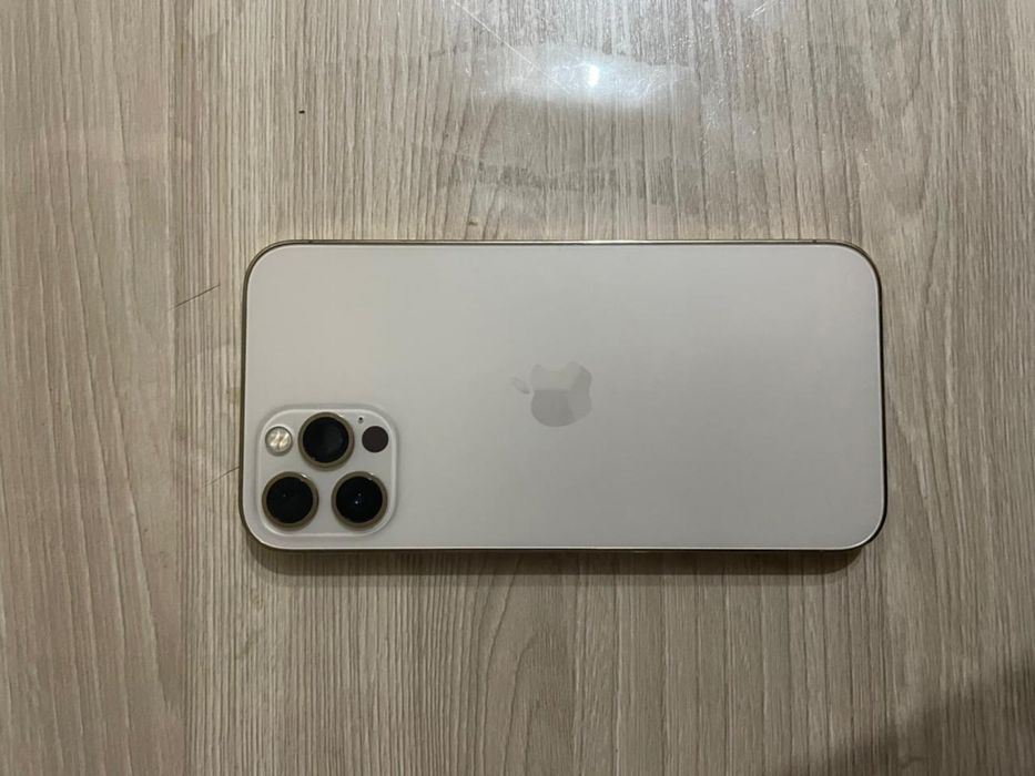 Продам или обменяю айфон 12 про 128гб