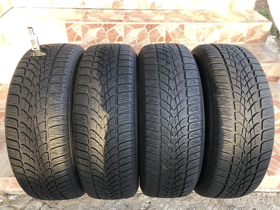 235 65 17 Dunlop de iarna