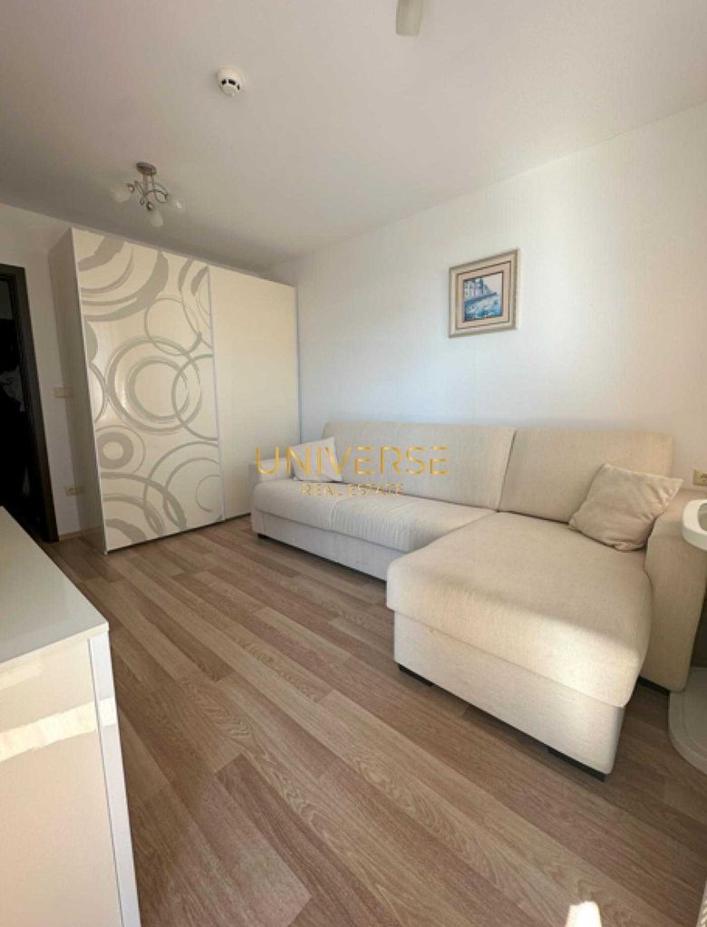 Продава се Тристаен апартамент в Свети Влас - 75 кв.м за 1600 €/кв.м - Снимка #5