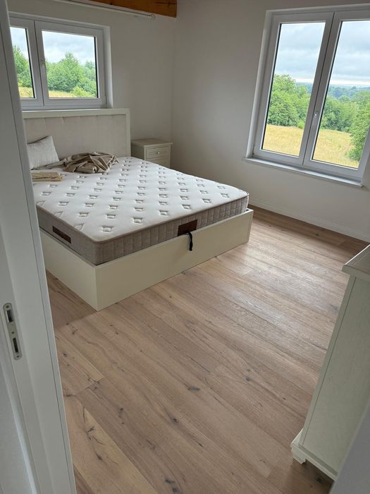 Parchet stratificat , melaminat la comanda de import din Belgia