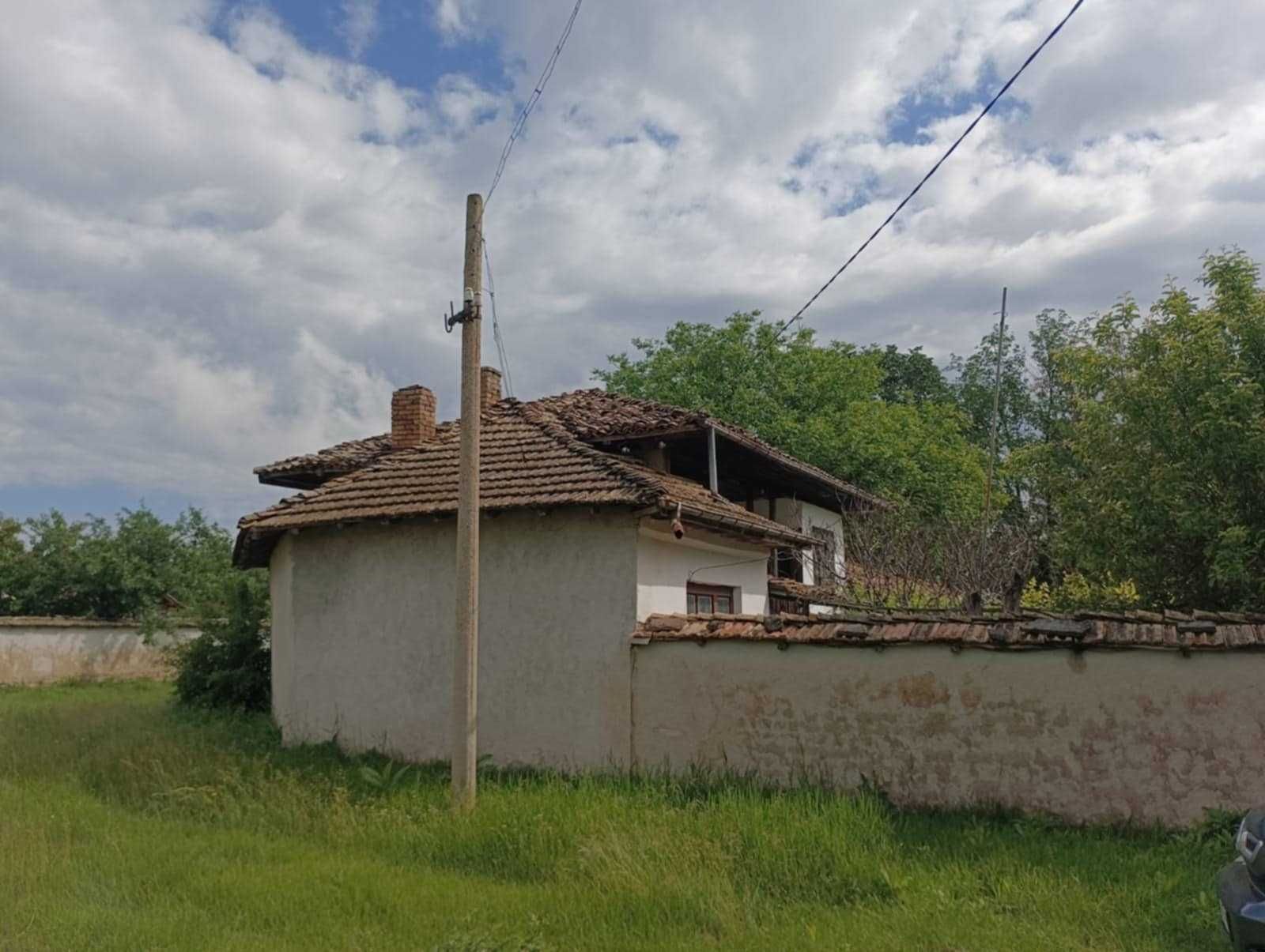 Двуетажна къща, с. Кардам