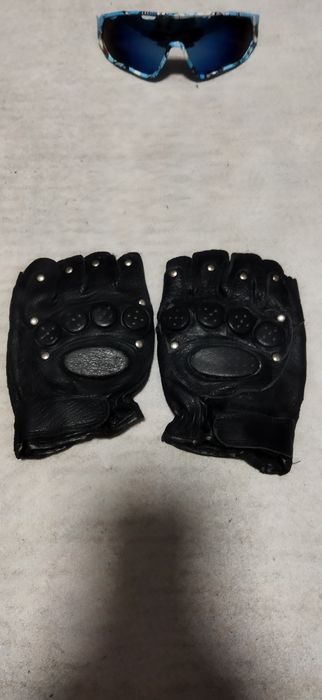 Перчатки для мотацикла