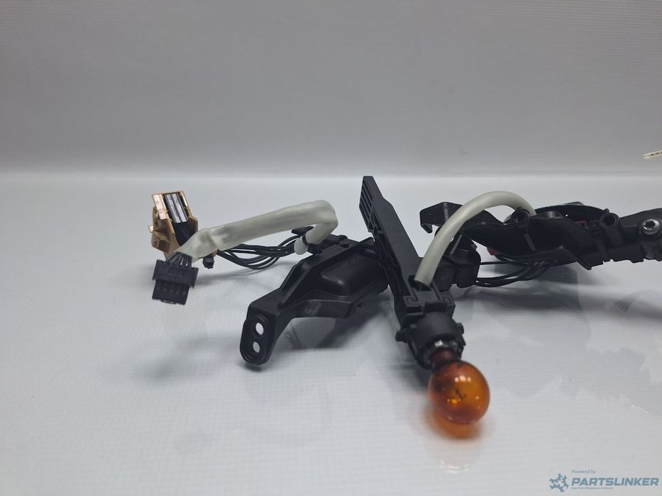 Instalatie far LED bi-xenon AUDI A4  (8K5, B8) [ 2012 - 2015 ] OEM 130