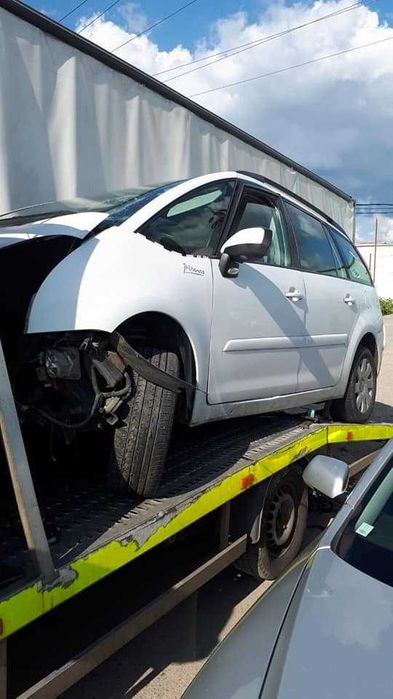Dezmembrez Citroen C4 picasso  1.6 HDi 110 (DV6TED4) 2007