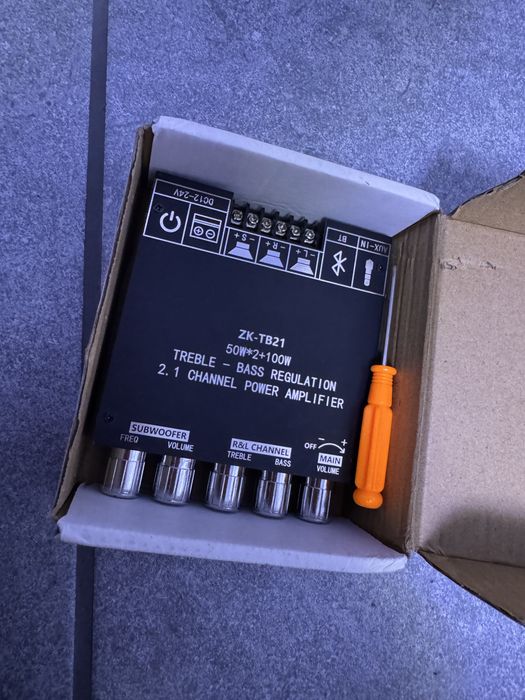 Amplificator bluetooth zk-tb21(cel bun) 2x50+100 bluetooth