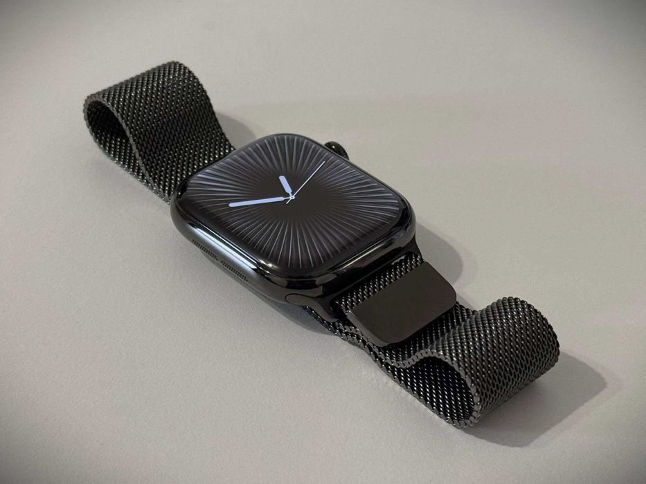 Бартер! Нов! Гаранция! Apple Watch 10 Titanium Cell 42mm Milanese Loop