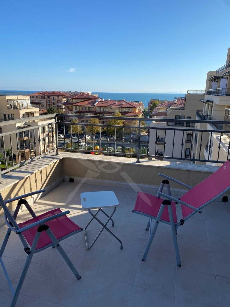 Продава се Тристаен апартамент в Свети Влас - 96 кв.м за 1407 €/кв.м - Снимка #8