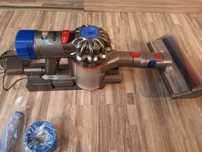 Aspirator dyson v6