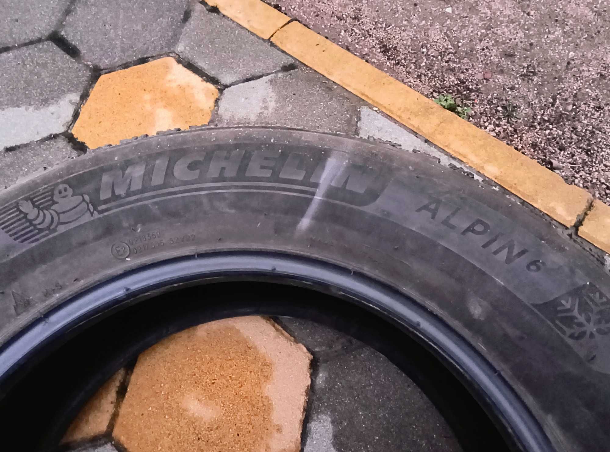 Зимни гуми 225/60 16 цола