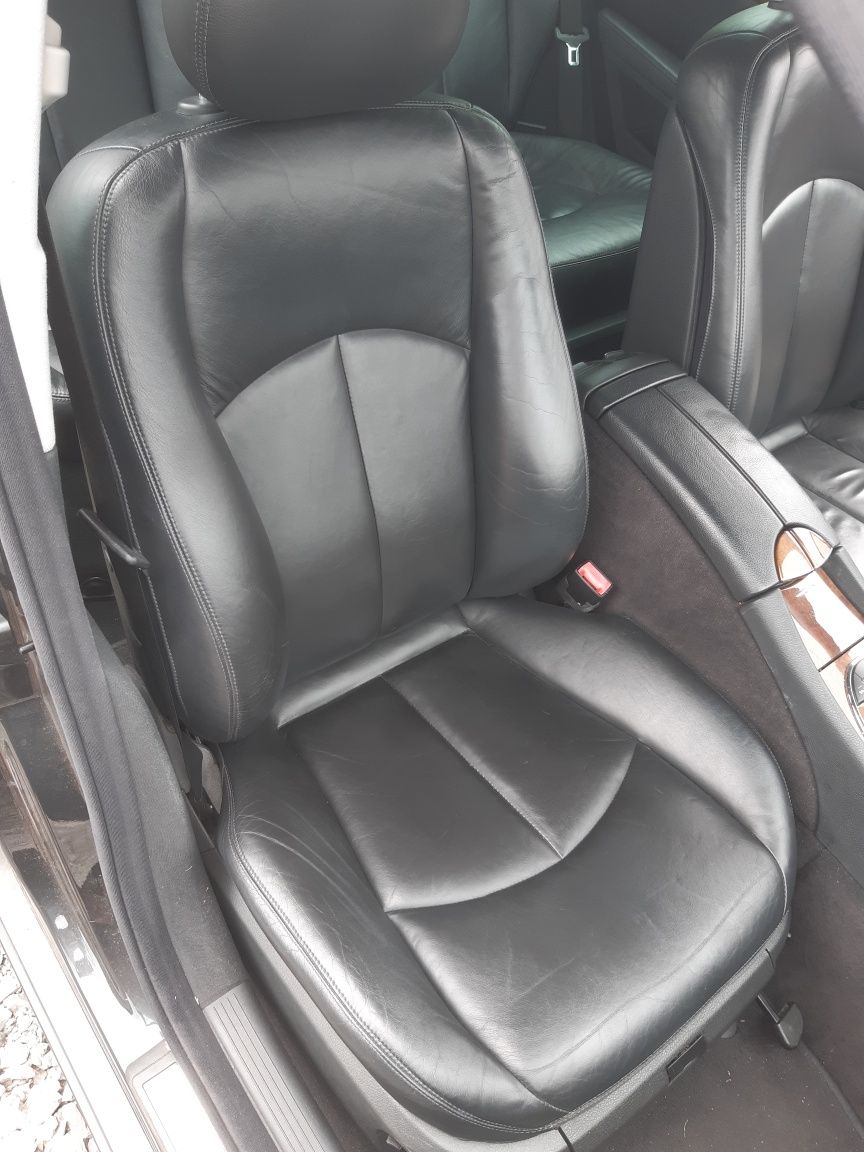 Кожен салон Мерцедес w211 комби