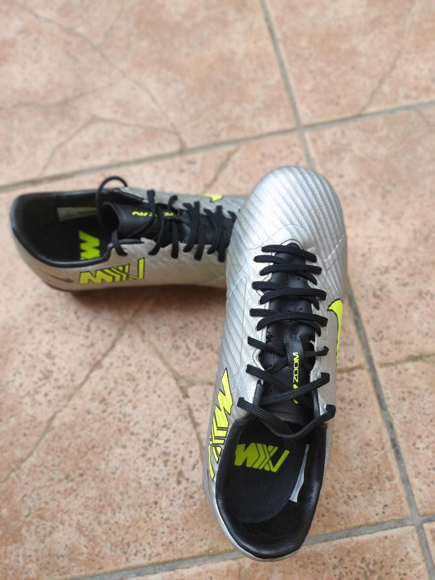 Vând ghete fotbal Nike Zoom Mercurial Nr. 37.5