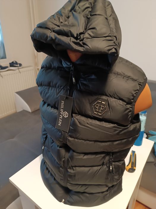 Vesta Philipp Plein nouă