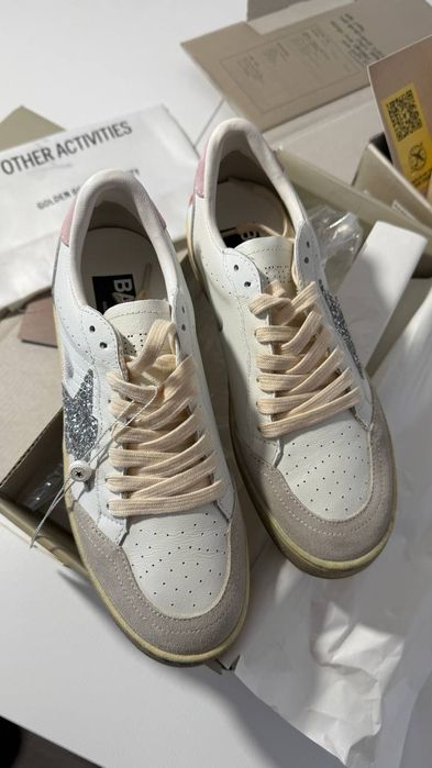 Adidasi dama de piele Golden Goose