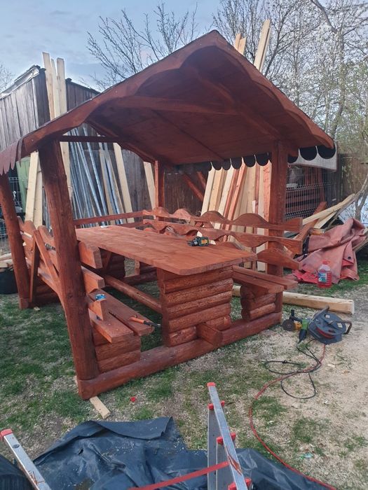 leagăne și foișoare