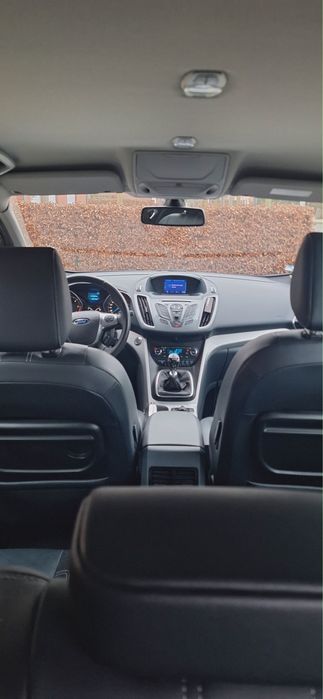 Vând Ford C-Max 2011 – stare excelentă, dotări premium!
