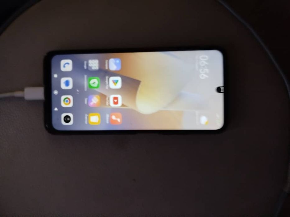 Redmi 11 sotiladi sal qotadi