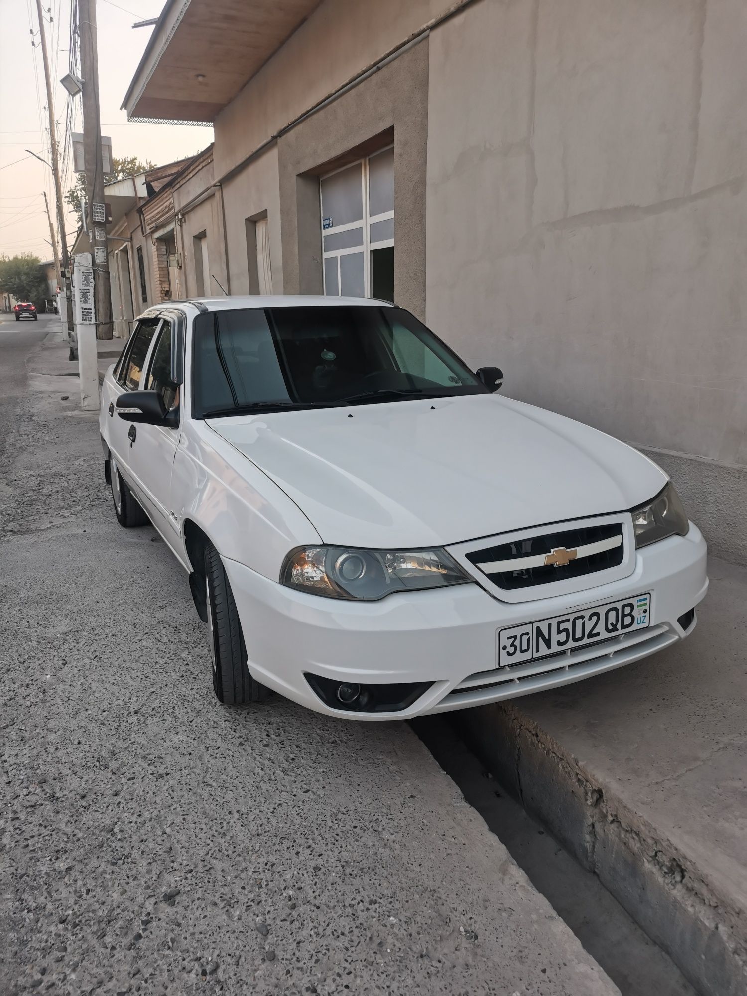 Некси 2 белый  3400$