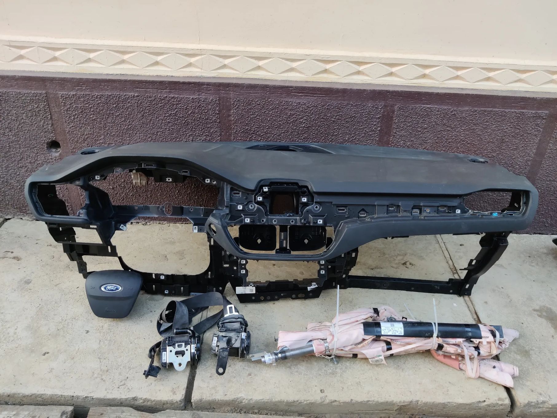 Kit airbaguri Plansa bord airbag volan pasager cortina centuri Ford KUGA 3 ST line 2019-2024 LV4B-S04326-B