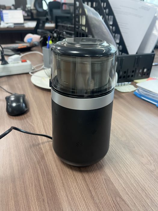 Кофемолка новая , не использованная