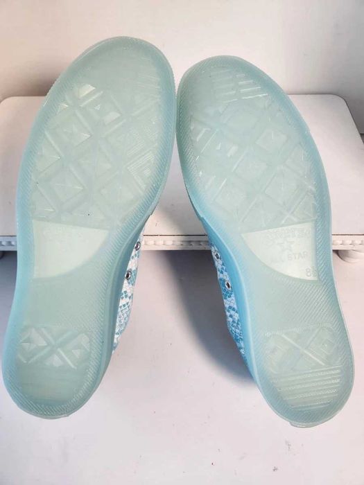 Converse nr 37.5 cu 24 cm new