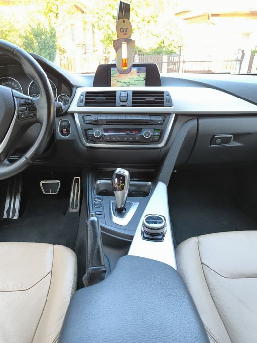 BMW 318d, 2013 143 cp, bixenon adaptiv+camera fază lungă, full senzori