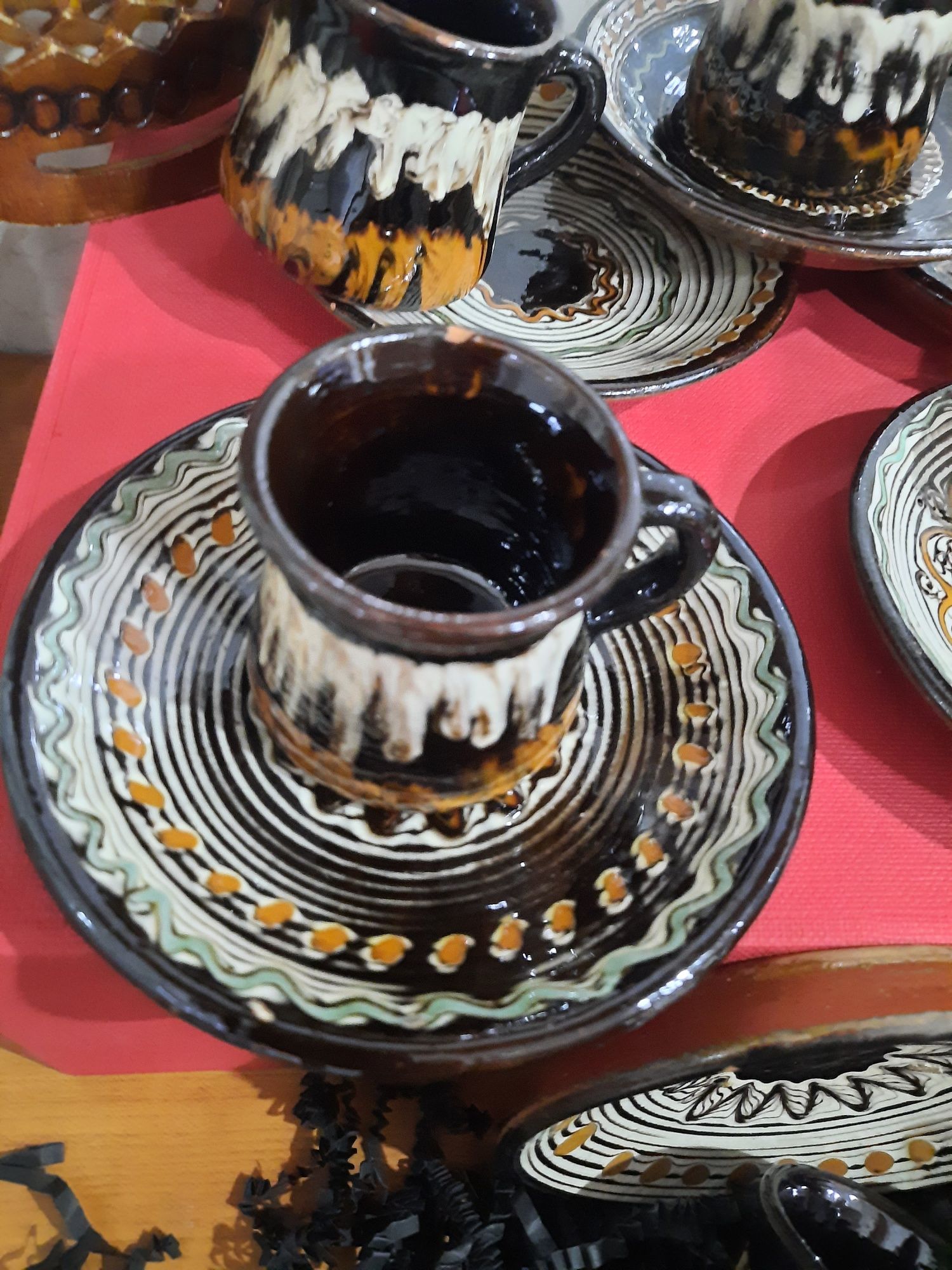 Set ceramică Horezu 6+6 + suport cadou
