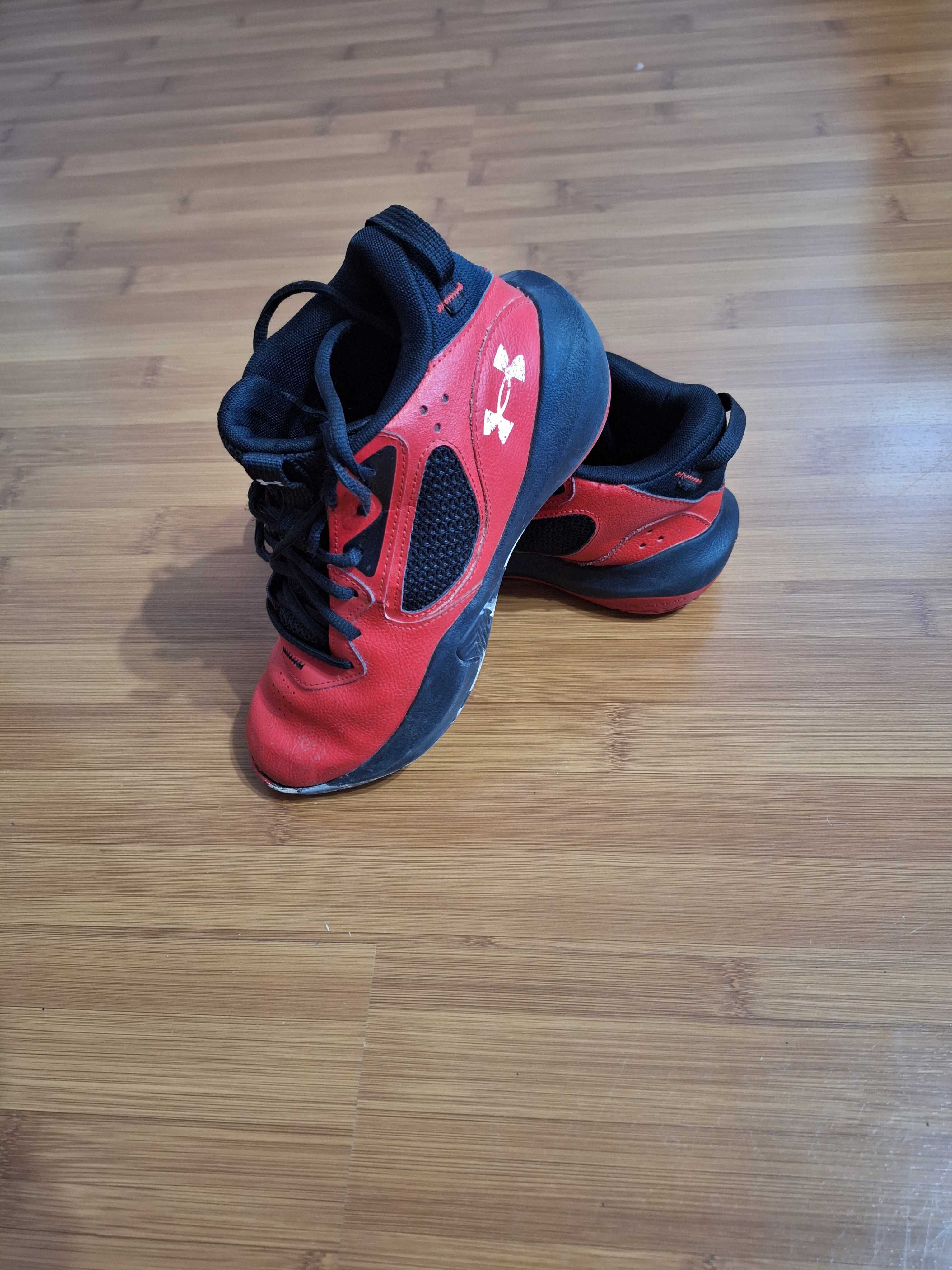 Маратонки under armour