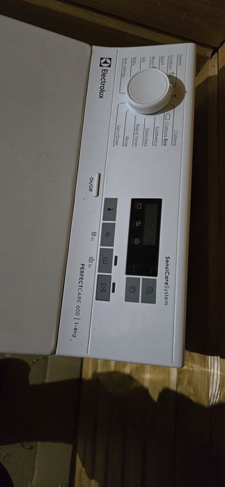 Mașina de spălat Electrolux! Impecabila