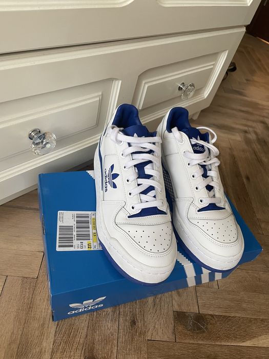 Обувки adidas original