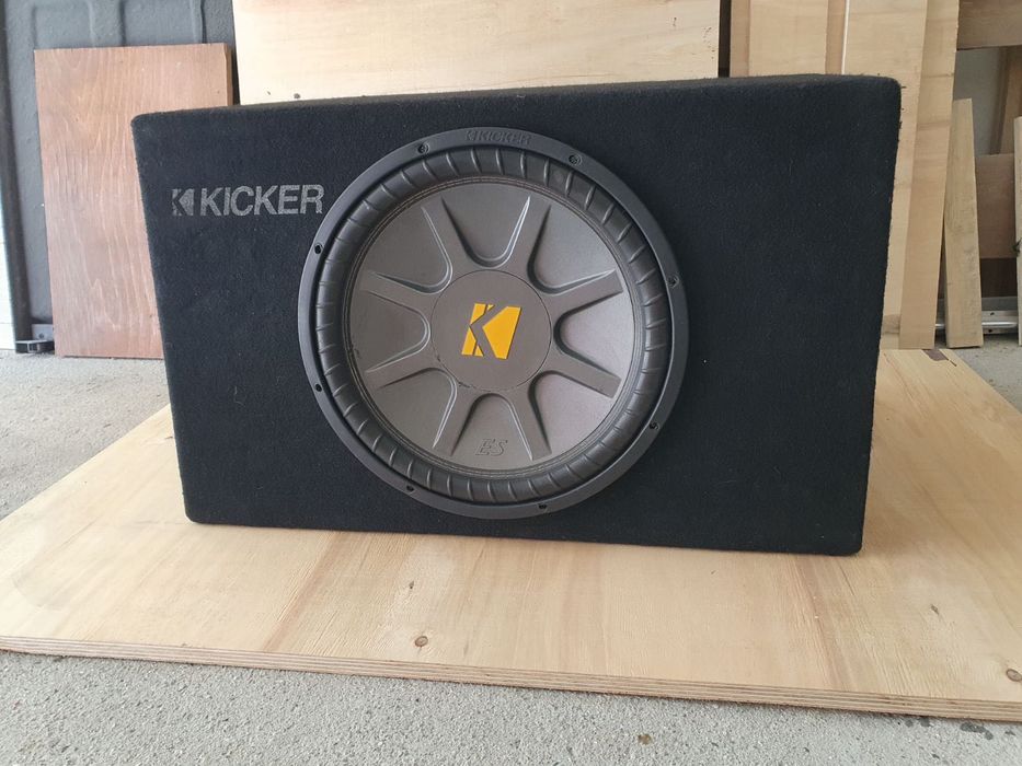 Бас Каса 15" Kicker ES 154 450W RMS