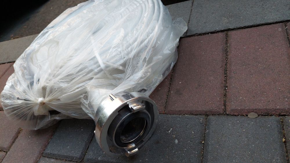 Hidrant portativ plus furtunuri toate sunt noi