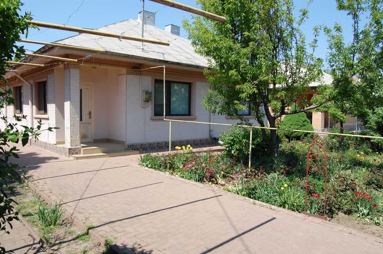 Casa De Vanzare Amara