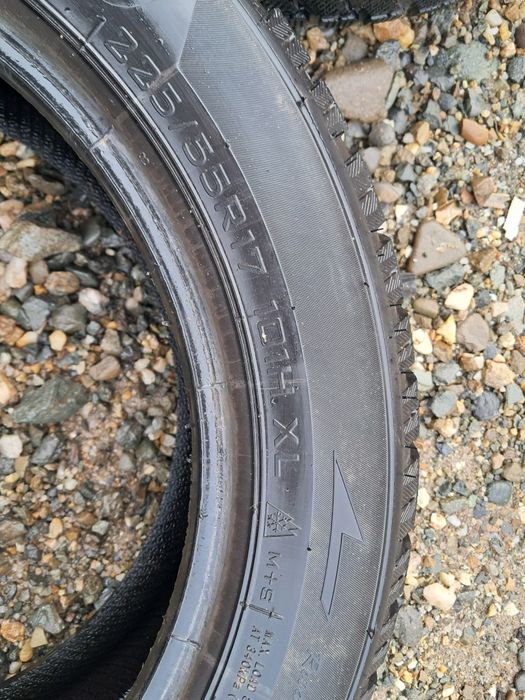 Anvelope iarna 225/55/17