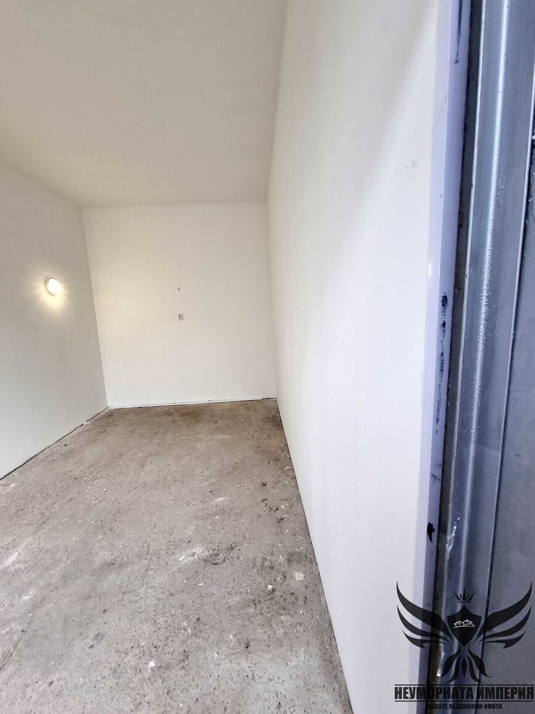 Дава се под наем Гараж / Паркомясто в Асеновград - 18 кв.м за 65 € - Снимка #4