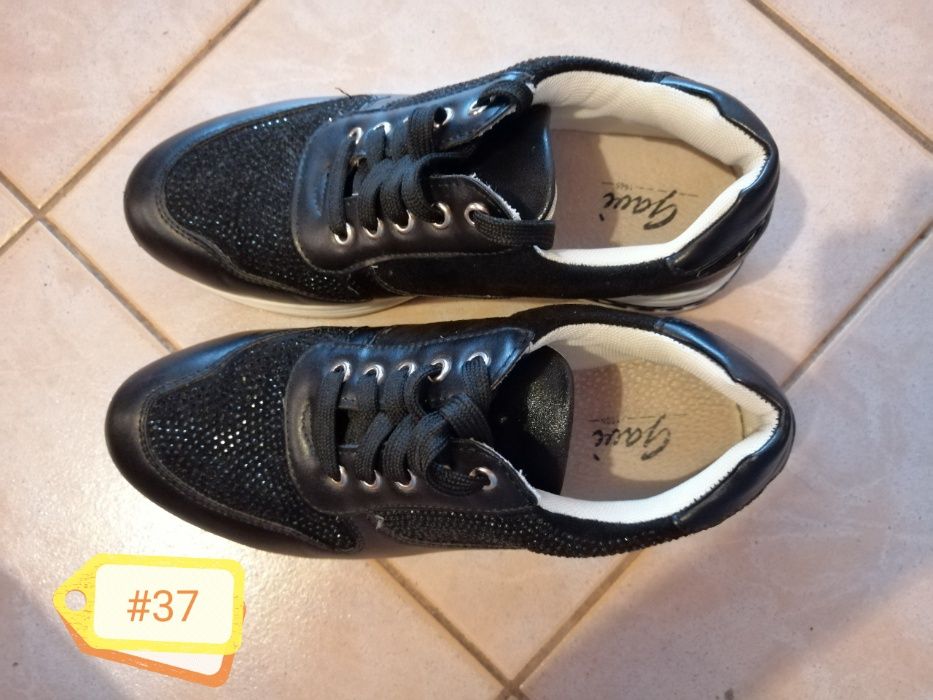 Дамски спортни обувки 2 модела