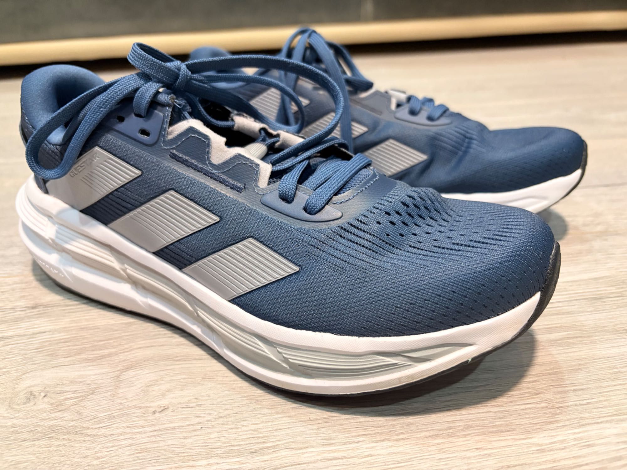 Летни маратонки adidas номер 44.5