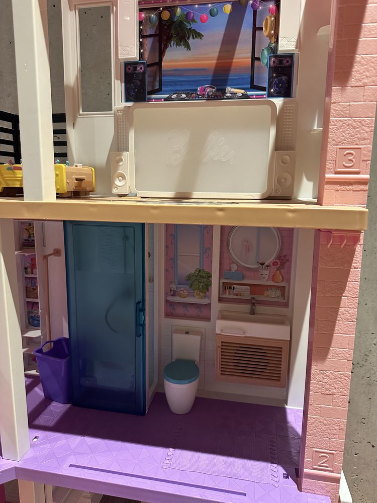 Къща за кукли Mattel Barbie Dreamhouse, на 3 етажа