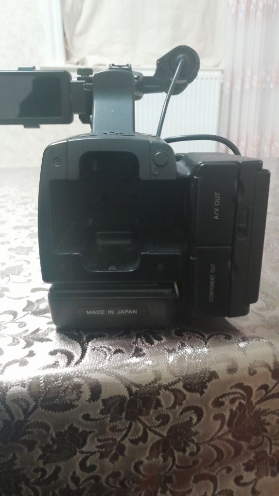 Video camera Sony model: NEX -EA50 sotladi